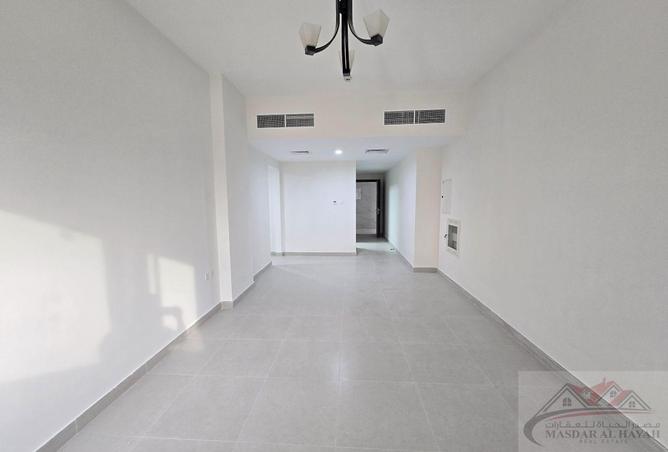 72722174 - Property Image 2