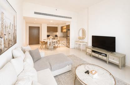 Apartment - 1 Bedroom - 1 Bathroom for sale in Grand Bleu Tower 1 - Emaar Beachfront - Dubai Harbour - Dubai