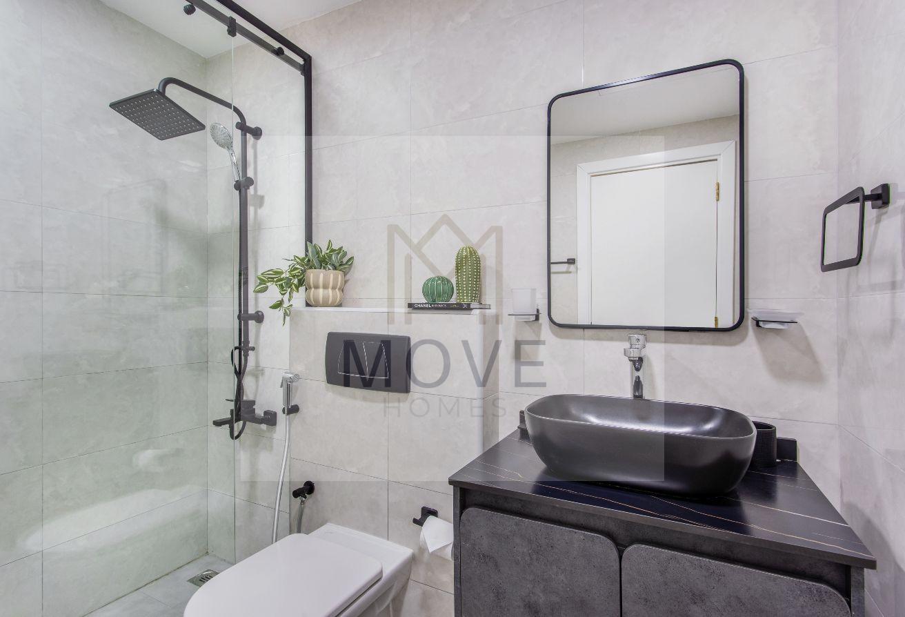 Modern Upgraded 1BR | Spacious | Prime Location photo 12