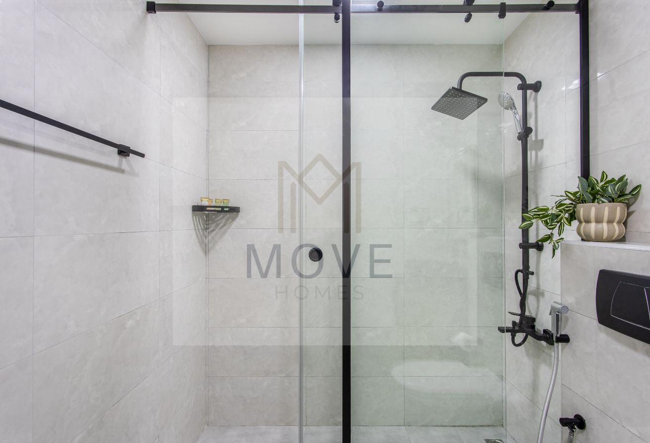 Modern Upgraded 1BR | Spacious | Prime Location photo 11