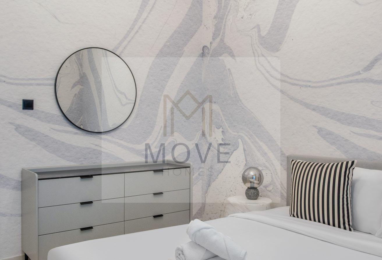 Modern Upgraded 1BR | Spacious | Prime Location photo 16
