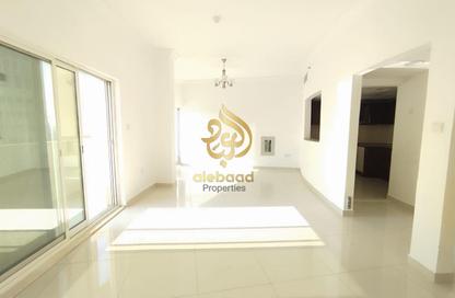 Apartment - 2 Bedrooms - 3 Bathrooms for rent in R01 - International City Phase 2 - Al Warsan 4 - Al Warsan - Dubai