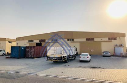 Warehouse - Studio for rent in Umm Al Thuoob - Umm Al Quwain