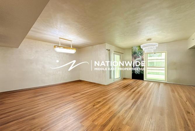 16228000 - Property Image 2