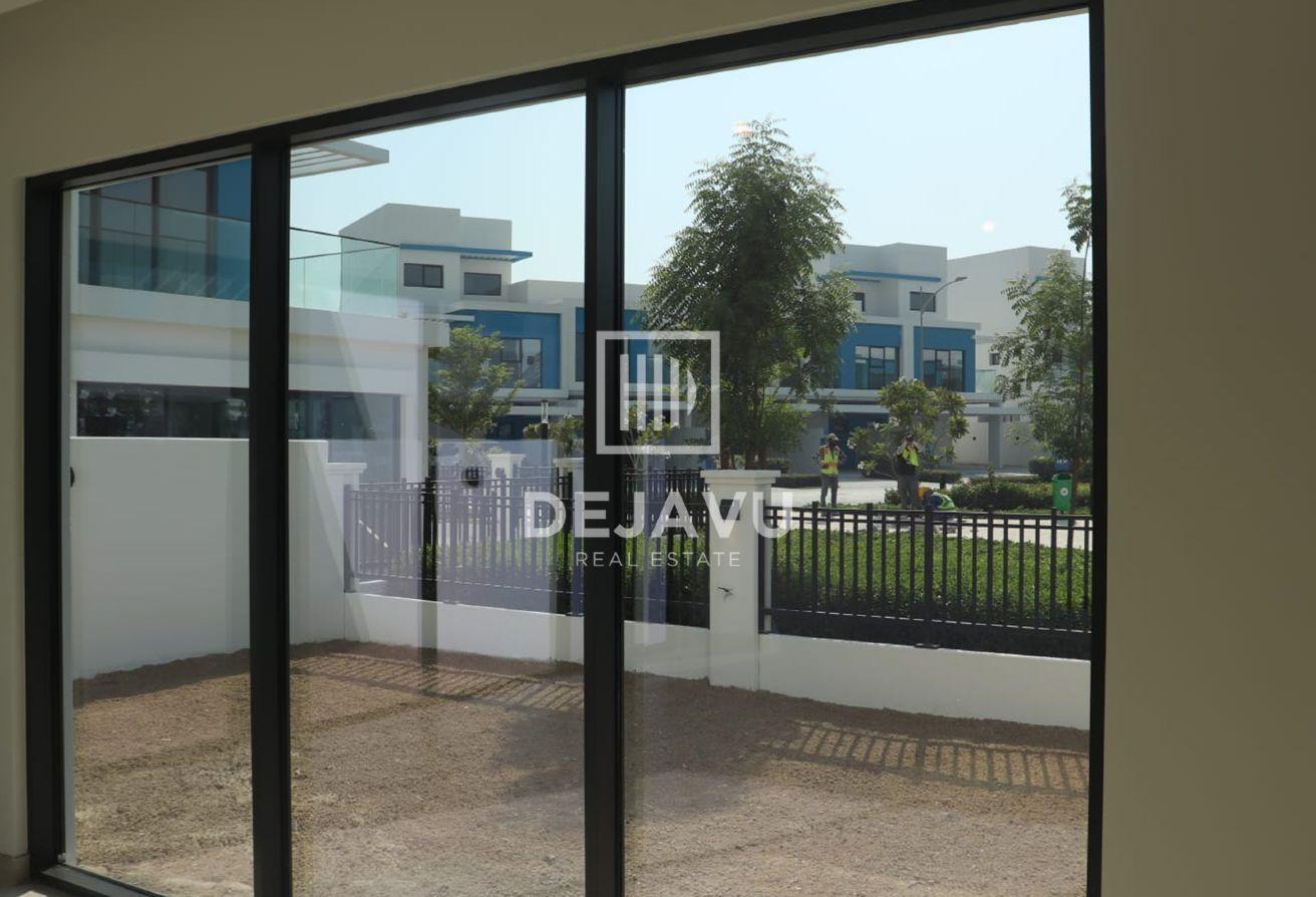 5-Bedroom Corner TH | Biggest Plot | Park View photo 16