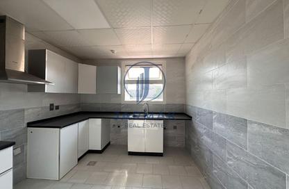 Apartment - 1 - 2 for rent in Jumeirah Apartments - Jumeirah 1 - Jumeirah - Dubai Apartment - 1 - 2 for rent in Jumeirah Apartments - Jumeirah 1 - Jumeirah - Dubai