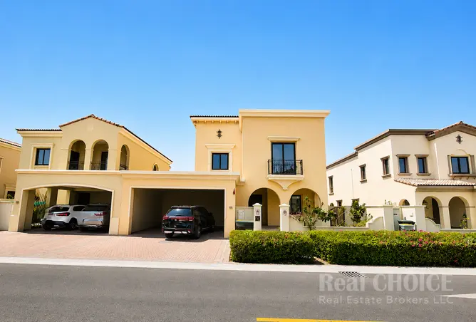 123836416 - Property Image 2