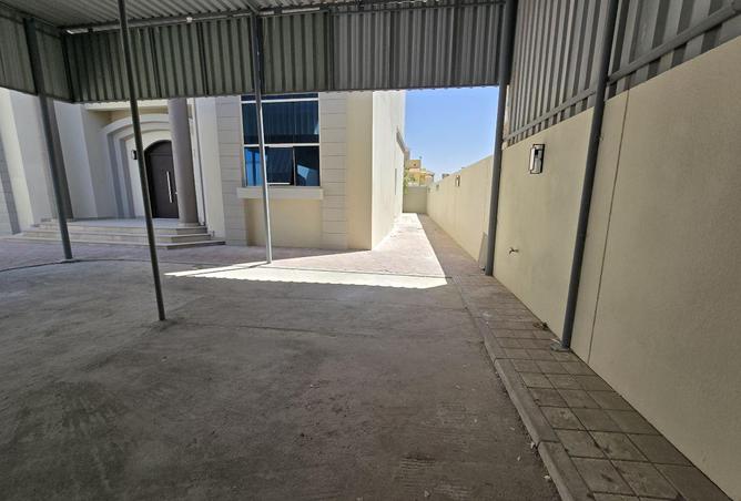 88732925 - Property Image 3