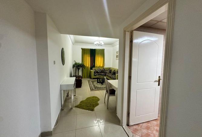 79002000 - Property Image 3