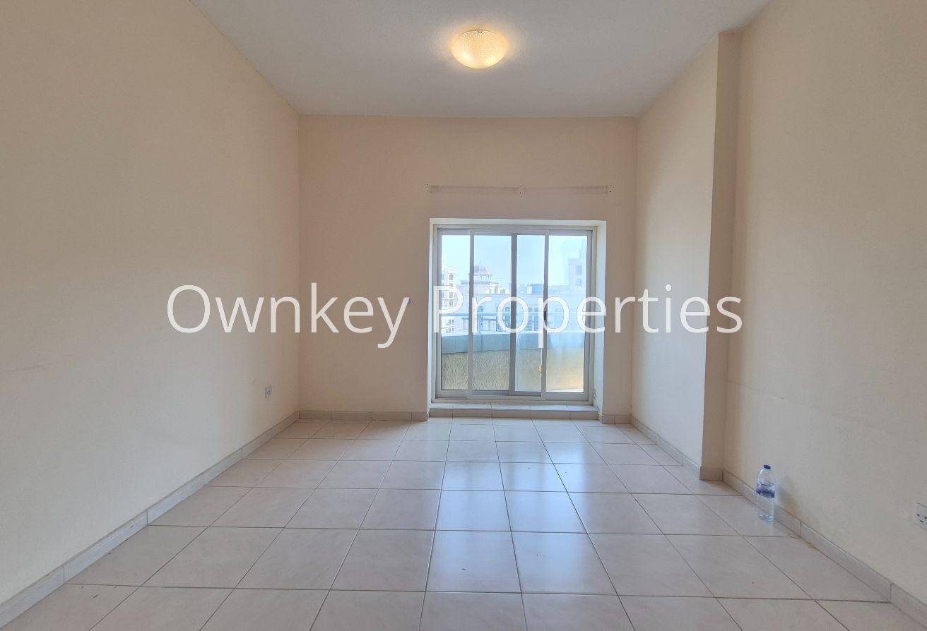 Huge Size | 2BR With Balcony | Prime Location photo 5