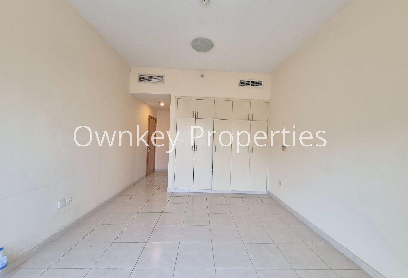 Huge Size | 2BR With Balcony | Prime Location photo 6