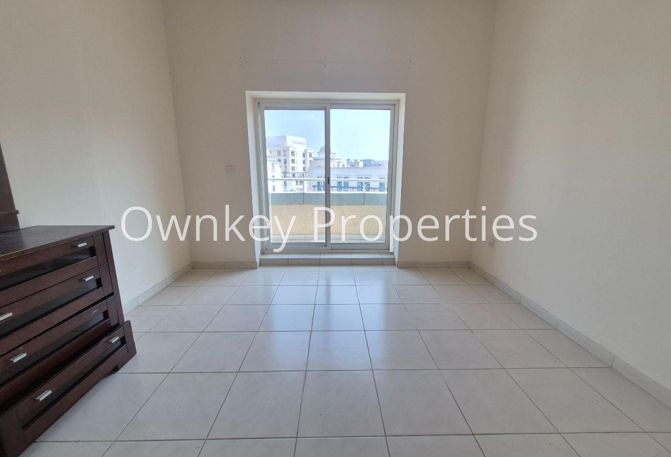 Huge Size | 2BR With Balcony | Prime Location photo 8