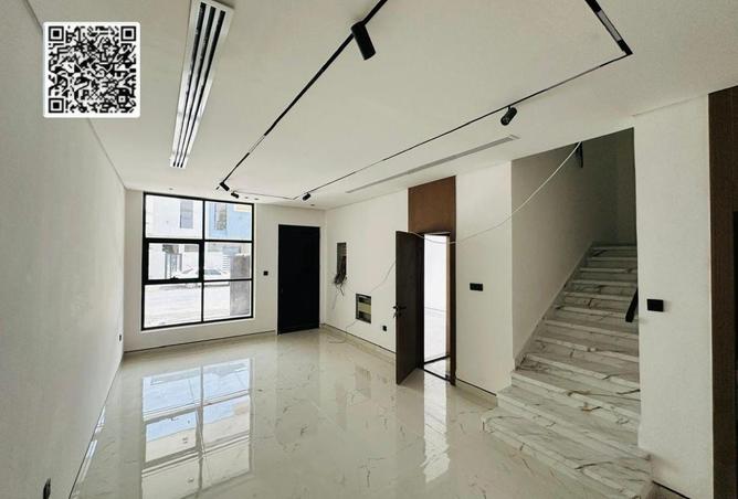 107275458 - Property Image 3