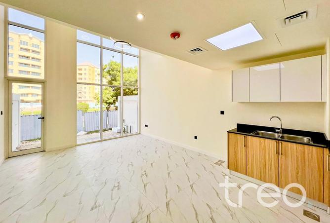 74232930 - Property Main Image