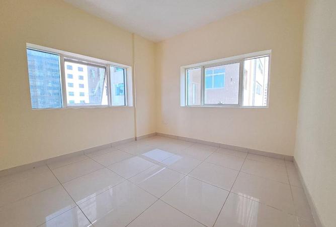 102830816 - Property Image 3