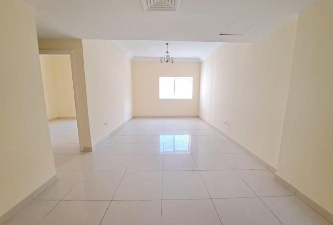 102830816 - Property Main Image
