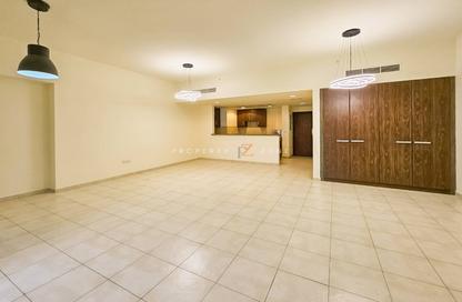 Apartment - Studio - 1 Bathroom for rent in Executive Tower K - Executive Towers - Business Bay - Dubai