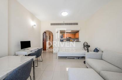 Apartment - 1 Bedroom - 2 Bathrooms for sale in Cricket Tower - Dubai Sports City - Dubai