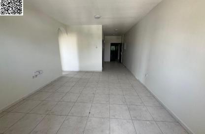 Apartment - 2 Bedrooms - 2 Bathrooms for rent in Ajman Corniche Residences - Ajman Corniche Road - Ajman