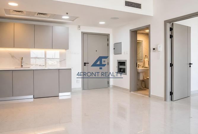 126566407 - Property Image 2