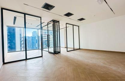 Office Space - Studio - 1 Bathroom for rent in The Binary Tower - Business Bay - Dubai