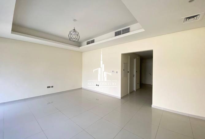 16111020 - Property Image 2