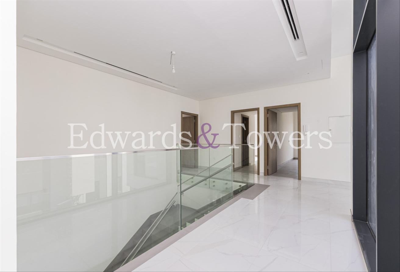 Directly Opposite Pool|Type B|Landscaped|Vacant photo 7