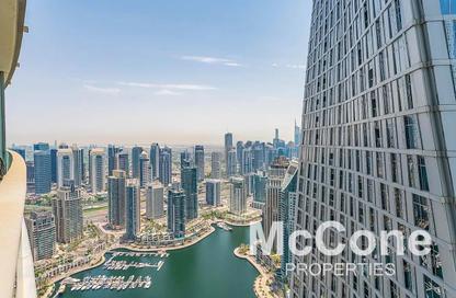 Apartment - 1 Bedroom - 2 Bathrooms for rent in Damac Heights - Dubai Marina - Dubai