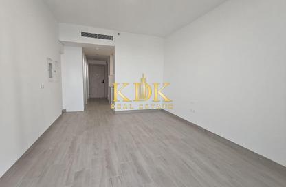 Apartment - Studio - 1 Bathroom for rent in Luma 22 West Tower - Luma 22 - District 10 - Jumeirah Village Circle - Dubai