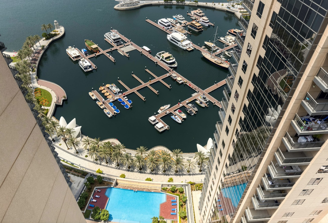 Two-bedroom apartment in Dubai Creek Residences South Tower 2, third photo