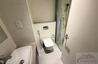 Apartment - Studio - 1 Bathroom for rent in The Link - East Village - Aljada - Sharjah