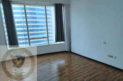 Apartment - 2 Bedrooms - 3 Bathrooms for rent in Blue Tower - Al Majaz 3 - Al Majaz - Sharjah