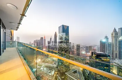 شقة - 2 غرف نوم - 3 حمامات للبيع في والدورف أستوريا - مركز دبي المالي العالمي - دبي