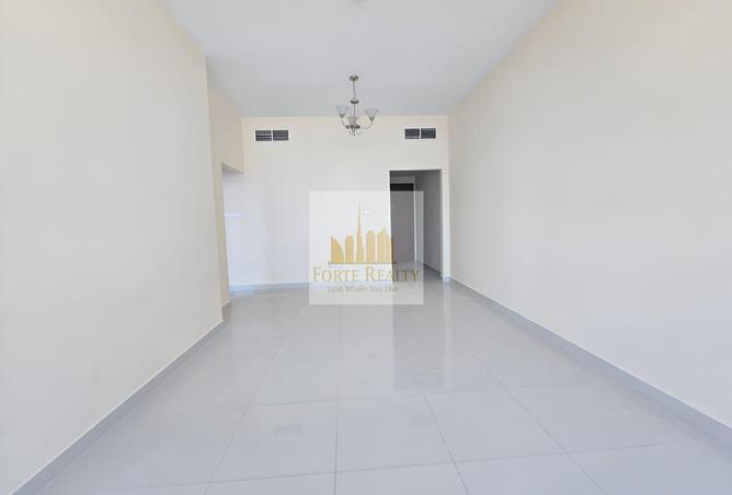 100860550 - Property Image 2