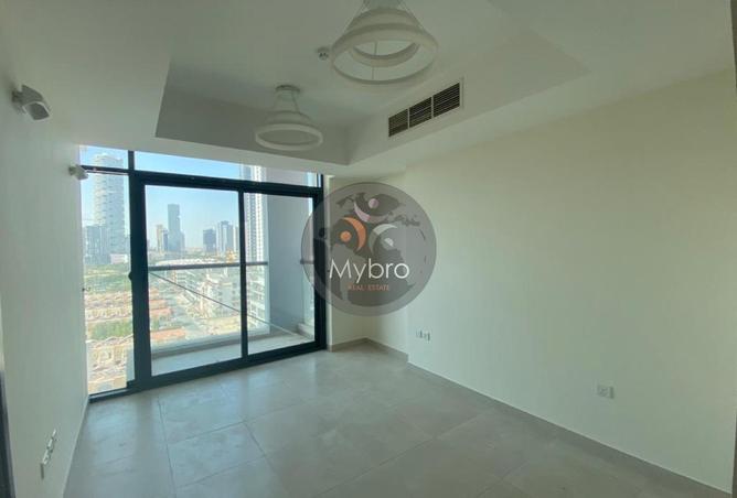 72330460 - Property Image 2