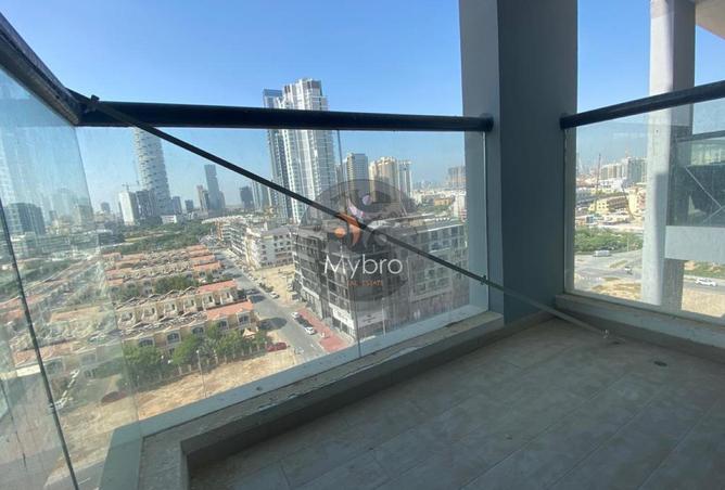 72330460 - Property Image 3