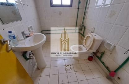Apartment - 2 Bedrooms - 1 Bathroom for rent in Al Naseriya - Al Sharq - Sharjah