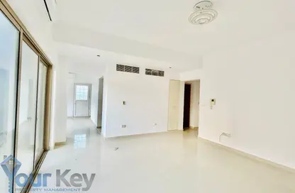 Villa - 4 Bedrooms - 5 Bathrooms for rent in Al Raha Gardens - Abu Dhabi