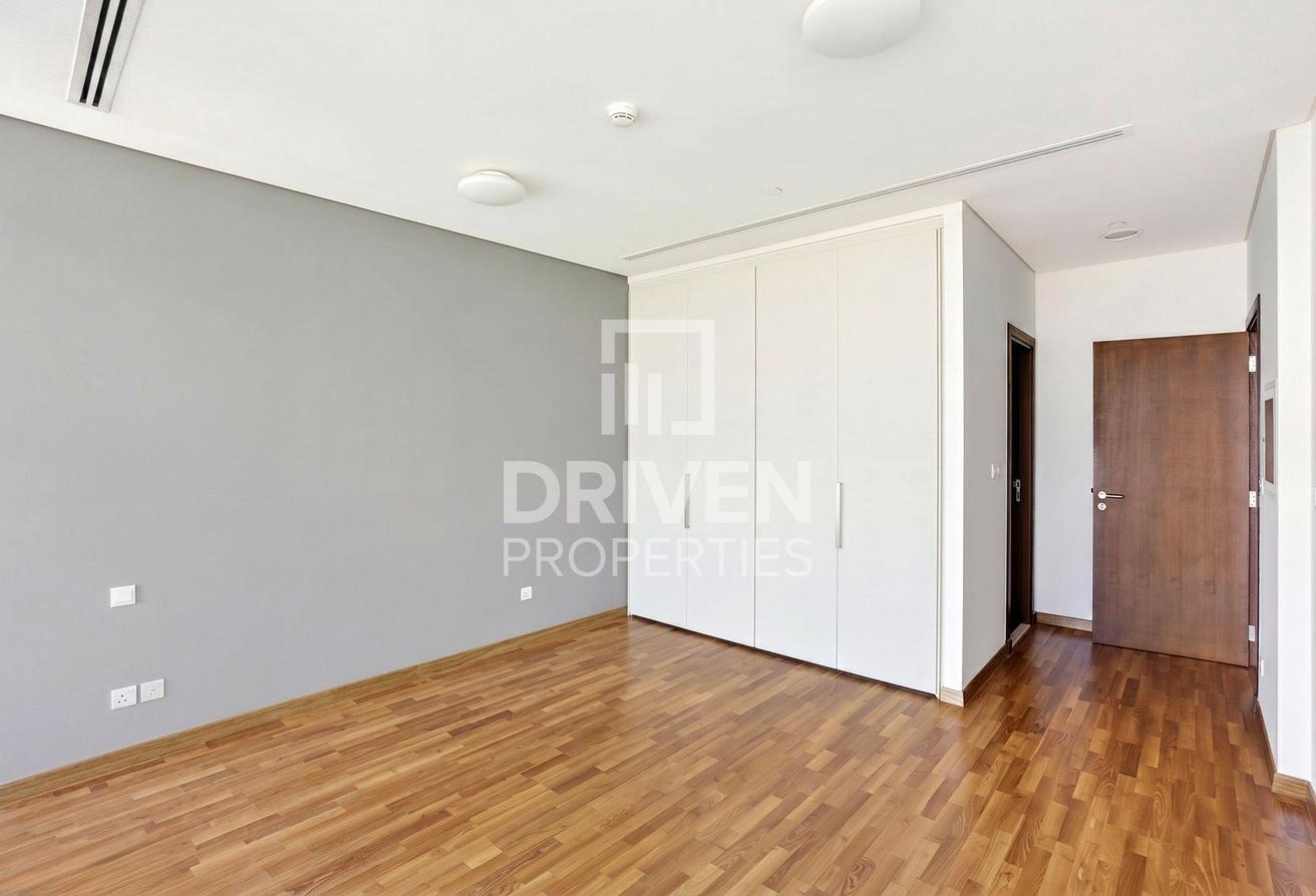 Stunning Sea View | Great Location | Vacant photo 10