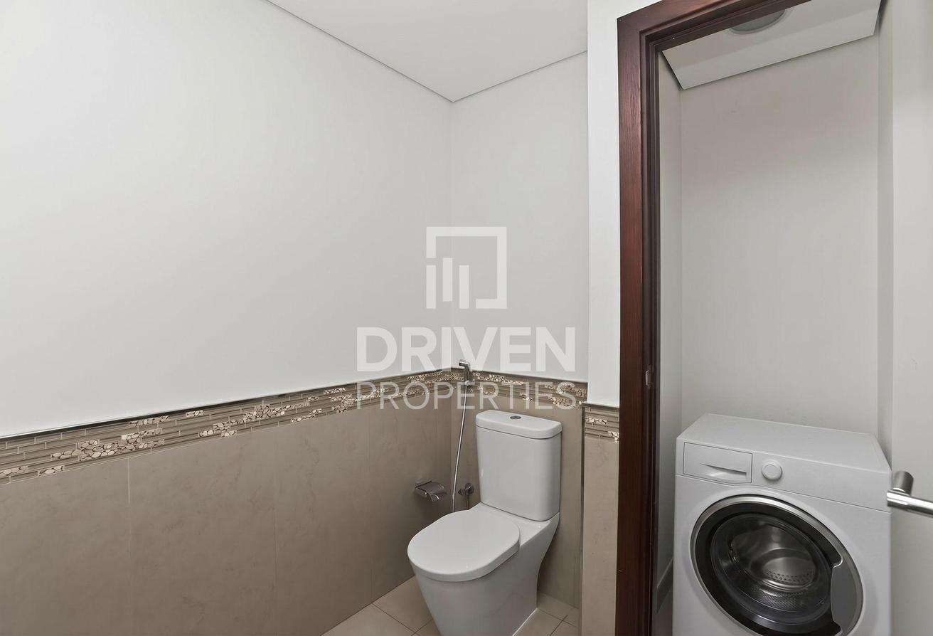 Stunning Sea View | Great Location | Vacant photo 11