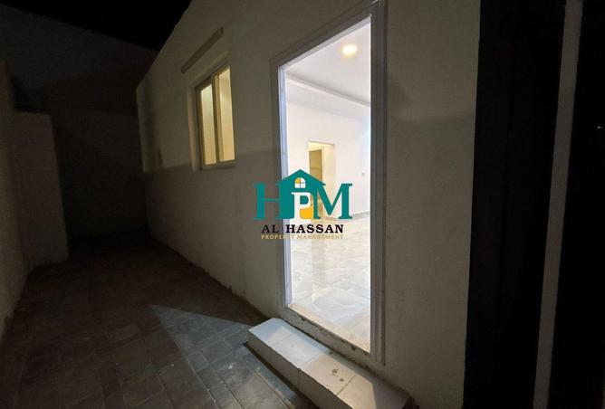 89653975 - Property Image 2