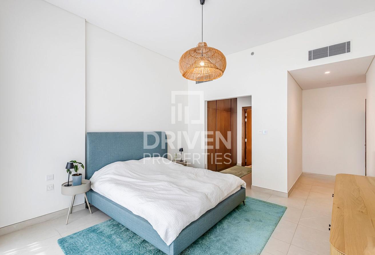 Vacant by Oct. 1st | Canal Views | Large Terrace photo 13