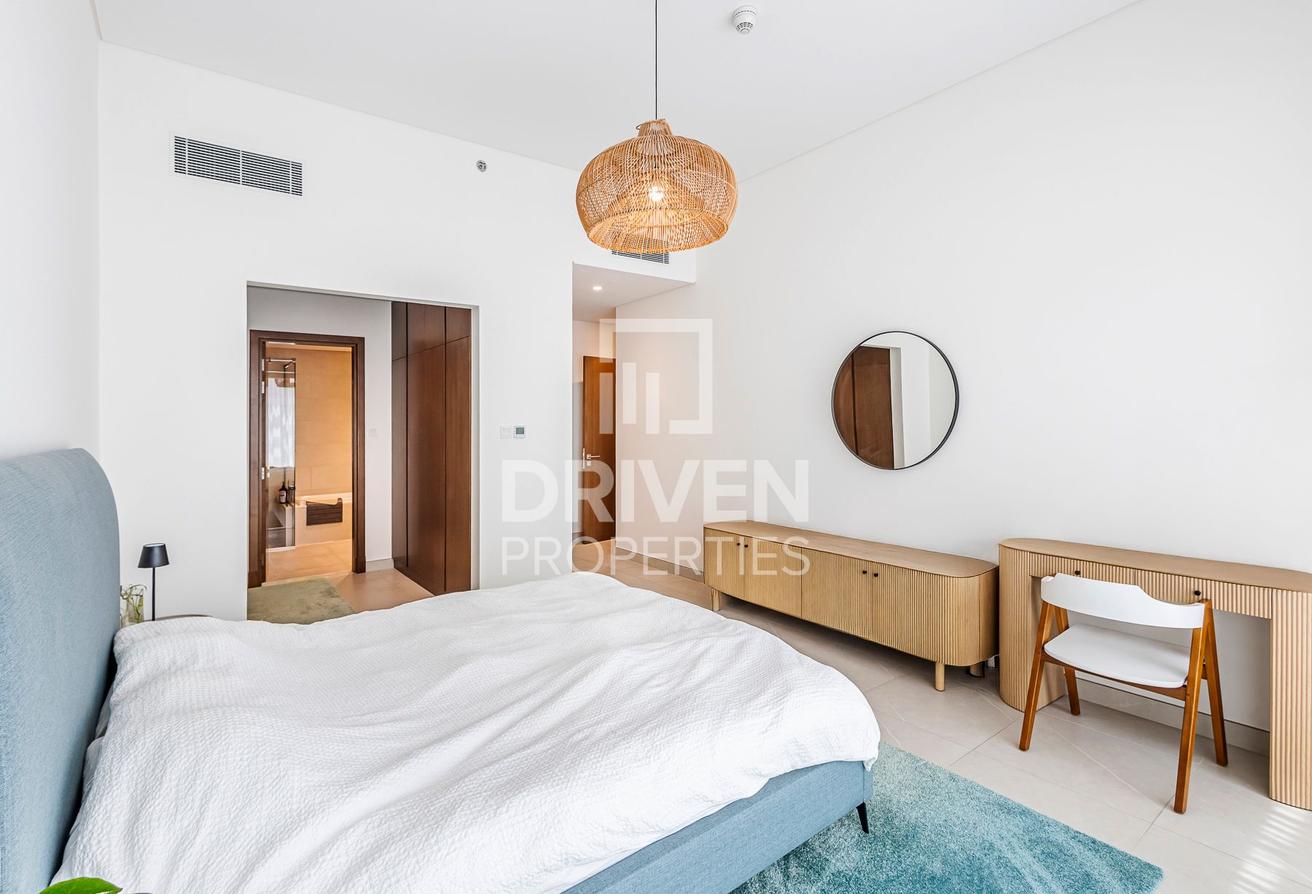 Vacant by Oct. 1st | Canal Views | Large Terrace photo 14