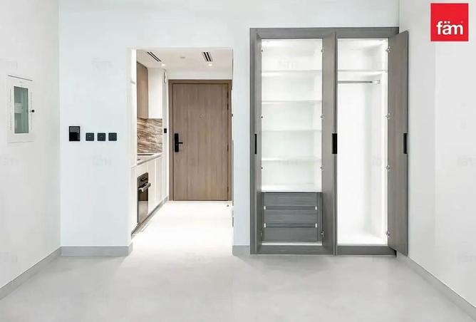 141005573 - Property Image 2