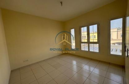 Villa - 3 Bedrooms - 3 Bathrooms for rent in Springs 15 - The Springs - Dubai