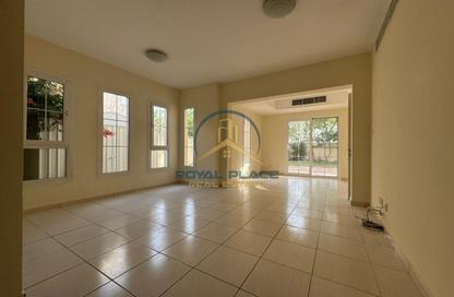Villa - 3 Bedrooms - 3 Bathrooms for rent in Springs 15 - The Springs - Dubai