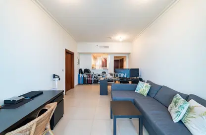 شقة - غرفة نوم - 2 حمامات للايجار في برج فيستا - برج فيستا - وسط مدينة دبي - دبي