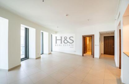Apartment - 3 Bedrooms - 5 Bathrooms for sale in Burj Vista Tower 1 - Burj Vista - Downtown Dubai - Dubai