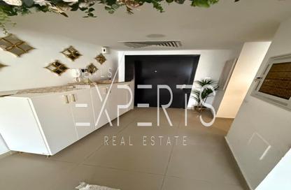Apartment - 2 Bedrooms - 2 Bathrooms for sale in Tower 21 - Al Reef Downtown - Al Reef - Abu Dhabi
