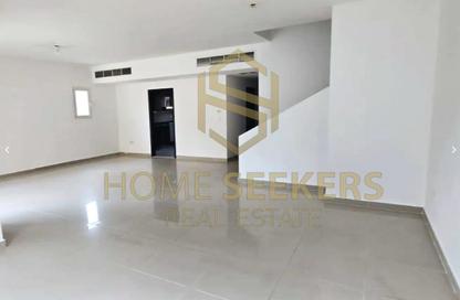 Villa - 4 Bedrooms - 5 Bathrooms for rent in Arabian Style - Al Reef Villas - Al Reef - Abu Dhabi